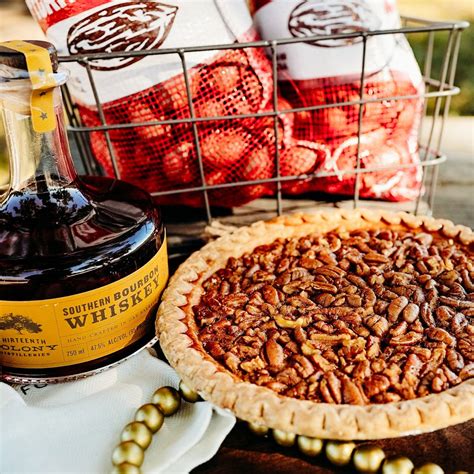 Southern Bourbon Whiskey Pecan Pie – ellisbrospecans