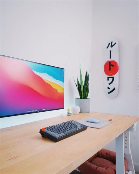 Minimal white and wood gaming setup and battlestation with Japanese ...