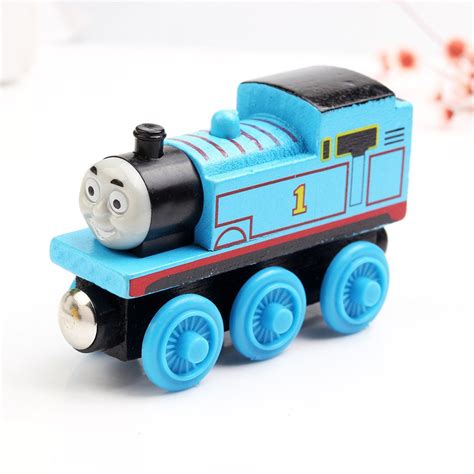 Thomas the Tank Engine & Friends Wooden Toy Train Magnetic Brio ...