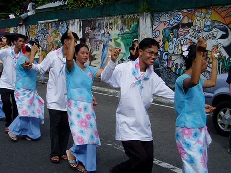 Pantomina,origin country Philippines,Meaning of this dance is "Dance of the Doves"