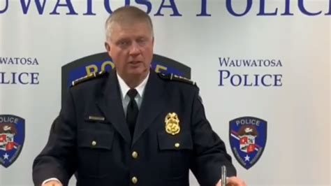 Wauwatosa Police Chief Barry Weber to retire after 31 years