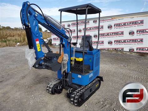 2023 H15 MINI EXCAVATOR SN: H1523081502B - Freije & Freije Auctioneers