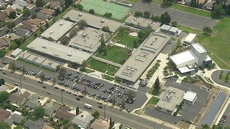 Bomb threat email prompts lockdown at Santa Susana High School in Simi Valley | abc7.com