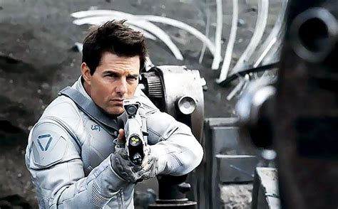 Oblivion Movie Review