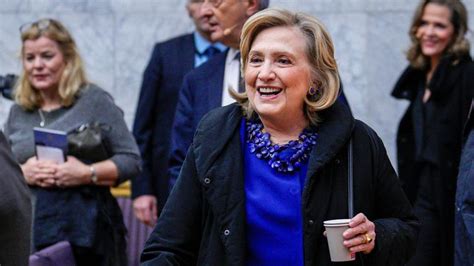 Hillary Clinton va devenir enseignante à l’université de Columbia