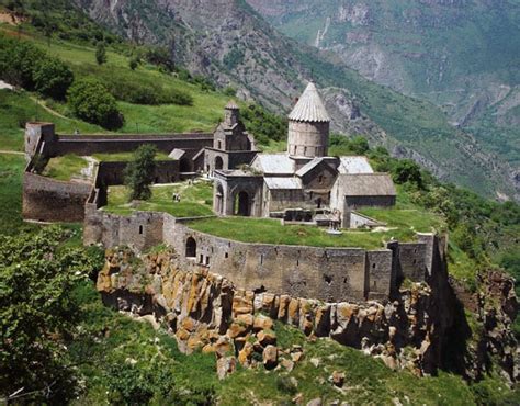 Ten places in Armenia you should not miss | Velvet Escape