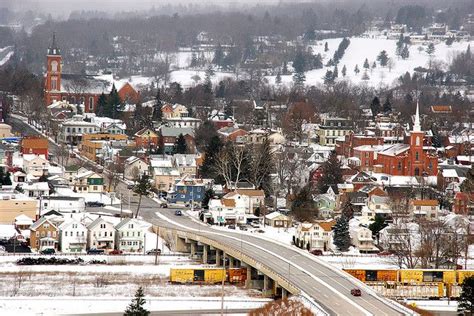 These 11 Perfecty Picturesque Small Towns In Pennsylvania Are ...