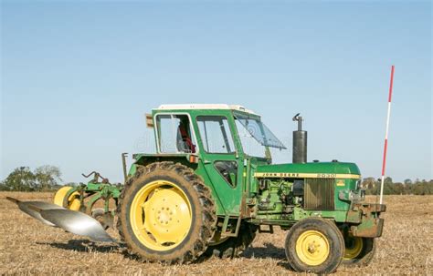 A Old Green John Deere 2030 Tractor Editorial Photo - Image of farmland, agricultural: 80337991