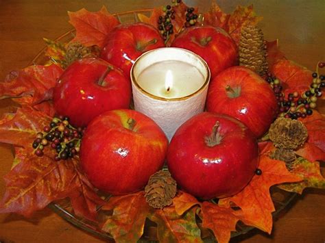 Apple centerpiece | Apple centerpieces, Fruit centerpieces ...