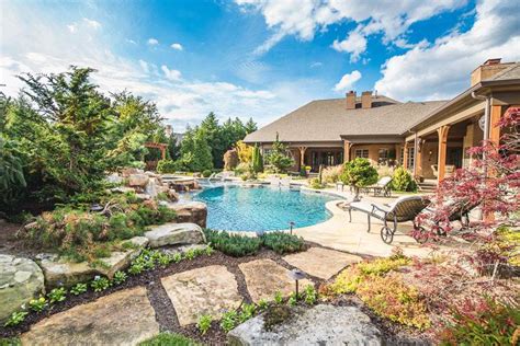 Pools and Spa Gallery Image Eighty-One - Best Pool Builder Nashville, Franklin, Clarksville, TN