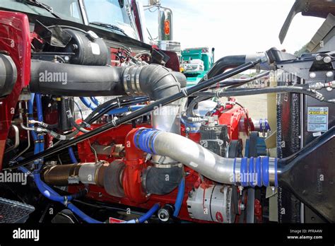 The engine in an 18 wheeler tractor trailer Stock Photo - Alamy