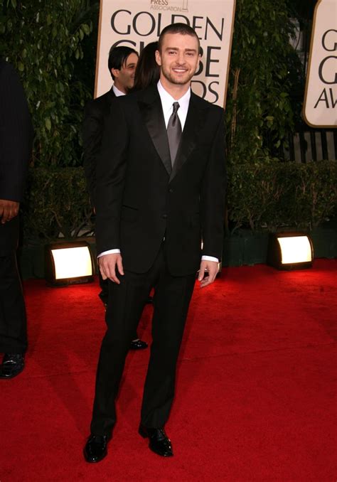 Justin was all smiles in a suit at the Golden Globes in 2007. | Justin ...