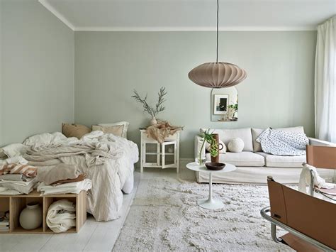 A tiny apartment with sage green walls - COCO LAPINE DESIGNCOCO LAPINE DESIGN