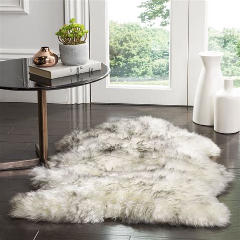 SAFAVIEH Sheep Skin Tiana Sheep Skin Area Rug, Ivory/Smoke Grey, 2' x 3' Specialty - Walmart.com