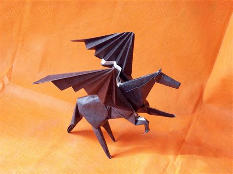 Mundo Dobrado Site: # Origami Pegasus