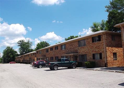 Apartments for rent on the west side of Bloomington on Curry Pike! Please visit our website for ...