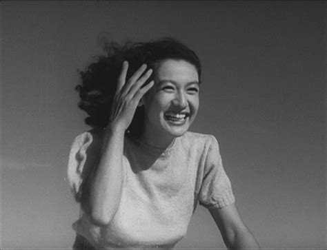 Yasujiro Ozu movie reviews & film summaries | Roger Ebert