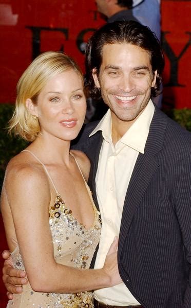 Christina Applegate and Ex-Husband Johnathon Schaech Getting Cozy Together