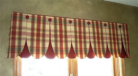 Pin by Maria Hudson on Redecorating | Valance window treatments ...