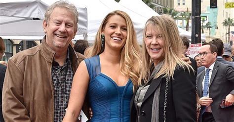 Blake Lively Parents, Net Worth, Age, Siblings and Lifestyle