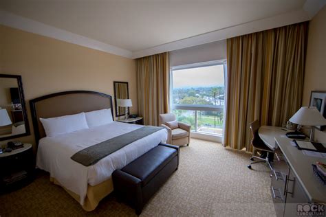 Hotel/Resort Review: The Beverly Hilton – Beverly Hills, California ...