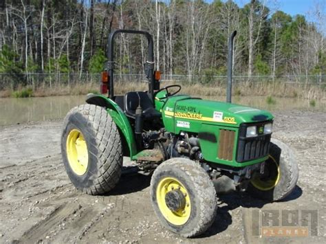 John Deere 5105 Farm Tractor Specs and Dimensions - VeriTread