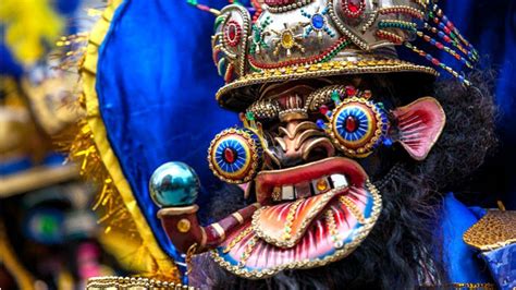 Los impresionantes colores del carnaval de Oruro en Bolivia - BBC Mundo