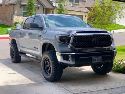 2019 Toyota Tundra Fuel Shok ReadyLIFT Suspension Lift 4" | Custom Offsets