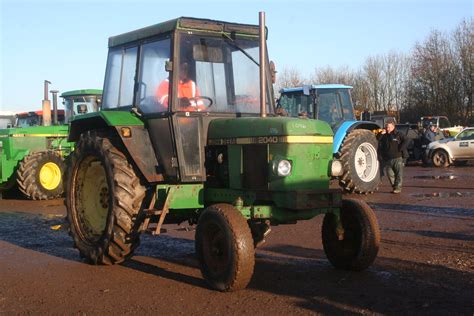 John Deere 2040: Specs, Engine, Transmission, Dimensions