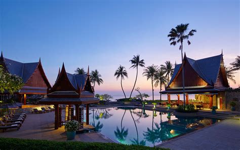 Winter Honeymoon Destinations and Resorts: Romantic Honeymoon ...