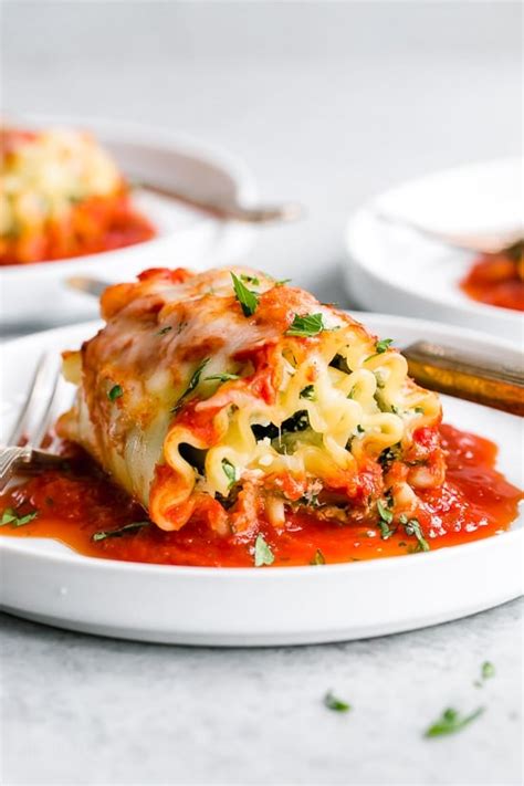 Spinach Lasagna Roll Ups - Skinnytaste