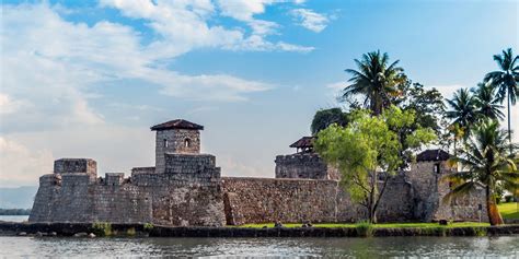 San Felipe Castle, defense against pirates in Guatemala