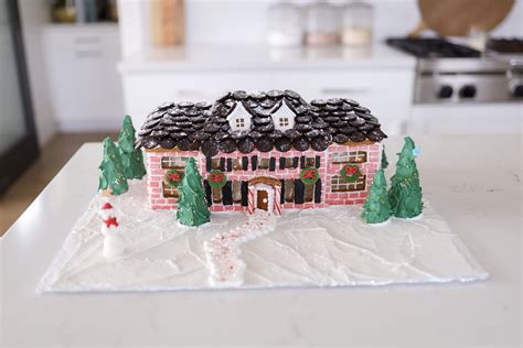 Home Alone House gingerbread Template - Etsy