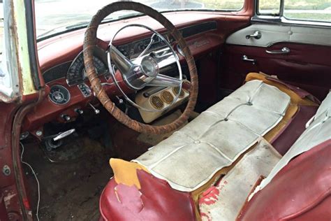 Affordable Hardtop: 1955 Pontiac Chieftain | Barn Finds