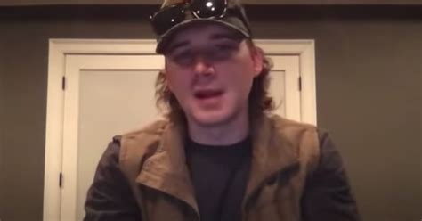 Country star Morgan Wallen posts apology video