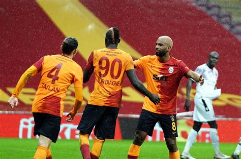 Galatasaray eyes unseating leader Beşiktaş in Istanbul derby | Daily Sabah