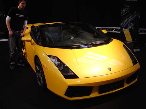 File:Lamborghini Gallardo Spider yellow.jpg - Wikipedia