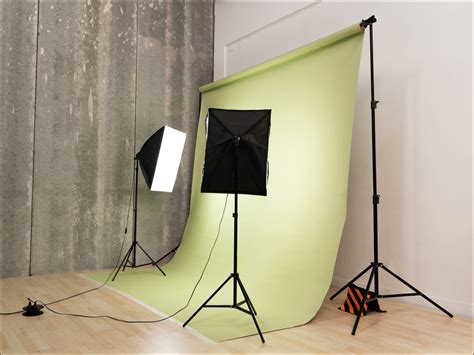 Seamless Paper Photography Backdrops: A Beginner’s Guide