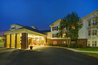 Indoor Pool Hotels in Waterbury, CT - Find Hotels - Hilton