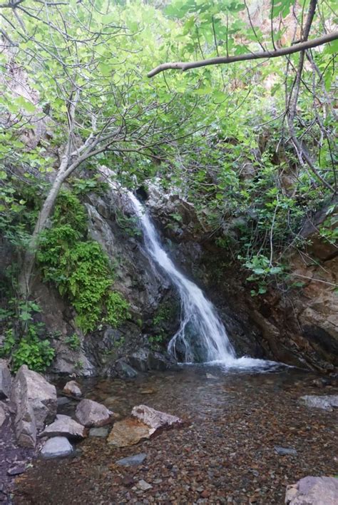 Hiking to Holy Jim Falls (Trabuco Canyon) Southern California Hikes ...