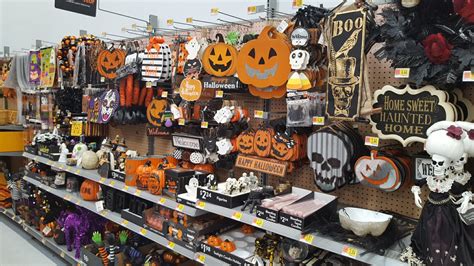 2019 Halloween Merchandise Review: Walmart | The Fright Owl