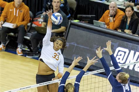 Texas Longhorns volleyball advances to NCAA championship game