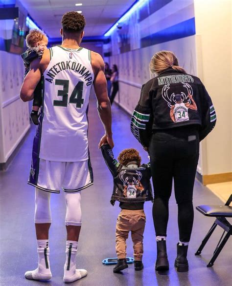 Best Photos of Giannis Antetokounmpo and His Family - Celebritopedia