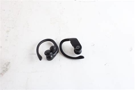 Beats By Dre Powerbeats Pro | Property Room