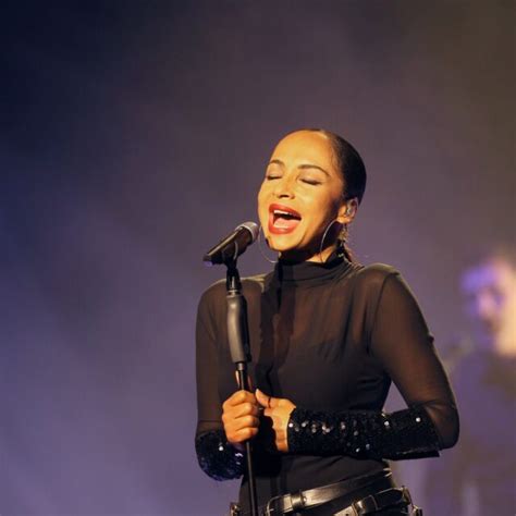 Sade Adu Biography: Age, Net Worth, Daughter, Son, Songs, Wikipedia ...