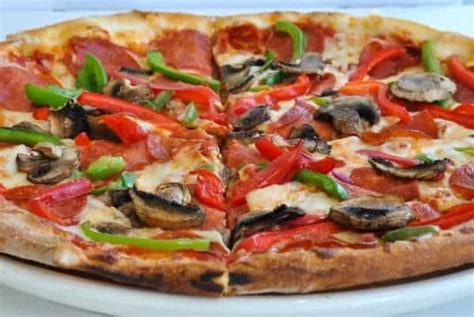 24 Best Gluten Free Pizza Chain Menus You Must Try