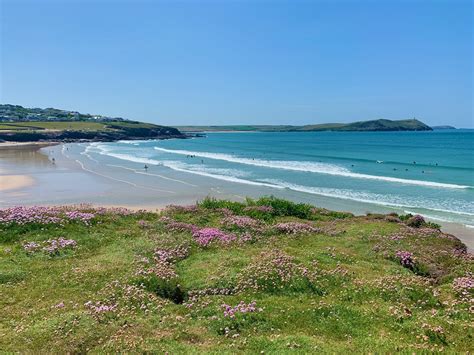 Polzeath Beach - Free Maps of Cornwall