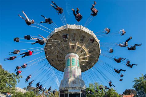 pixgaga.com | Chair Swing Ride, Great America Amusement Park, CA, USA