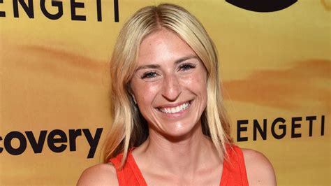 HGTV's Jasmine Roth Shows Off Her Completed 'Camp Roth' Renovation