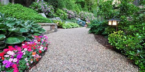 Gravel Path Design Ideas - Landscaping Network